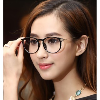 Kính cận thơ ngây
