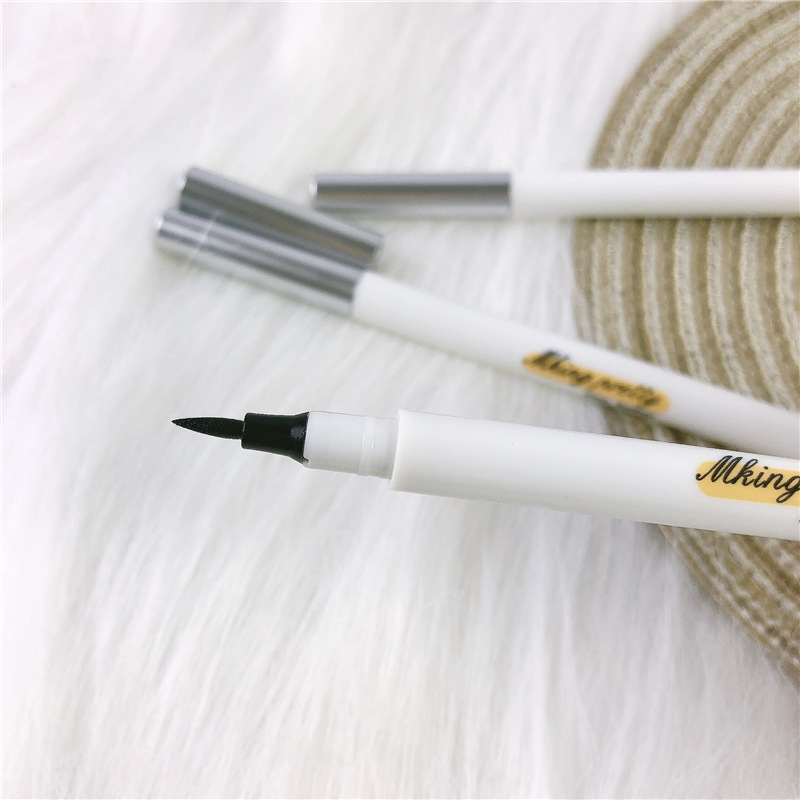 Bút kẻ mắt nước trang điểm kháng nước độc đáo | BigBuy360 - bigbuy360.vn