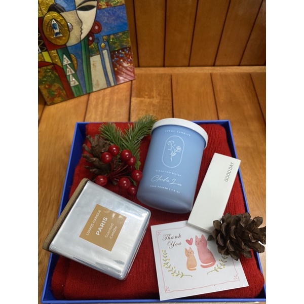 Nến thơm Việt Nam cao cấp Lumos - Hương nước hoa/ Luxury scented candles made in Vietnam- Gift for Christmas & holiday