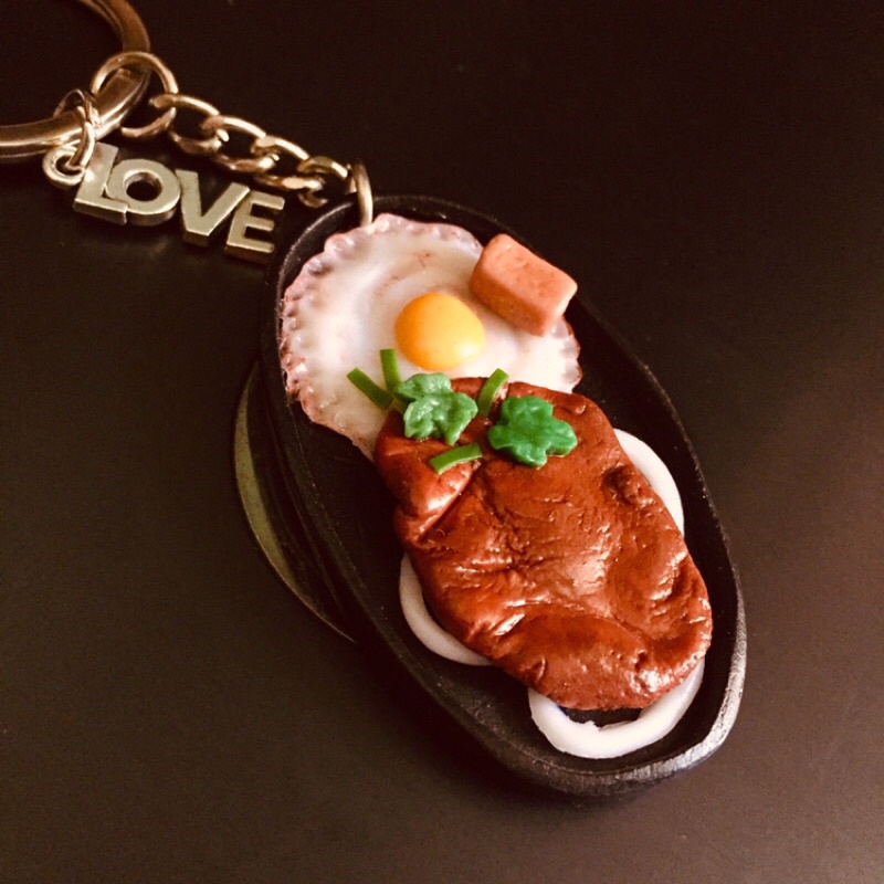 Móc khóa handmade Bò Bít Tết