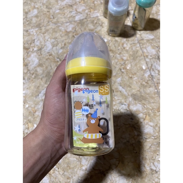 Bình sữa Pigeon nội địa Nhật phiên bản giới hạn 160ml và 240ml