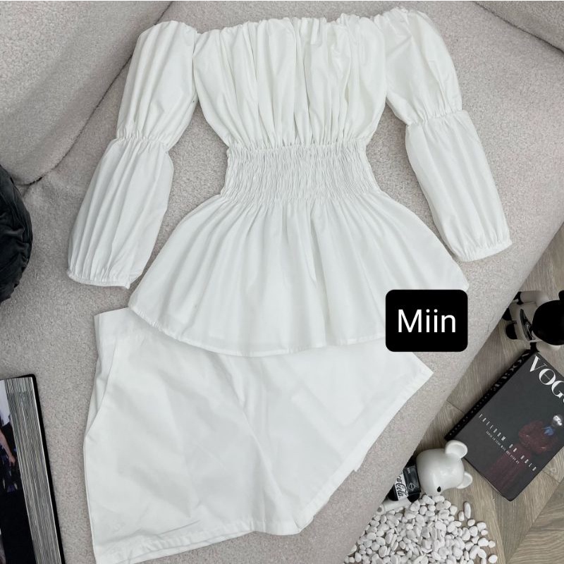 Set bộ đồ nữ áo trễ vai bánh bèo tiếu thư kèm quần short.
