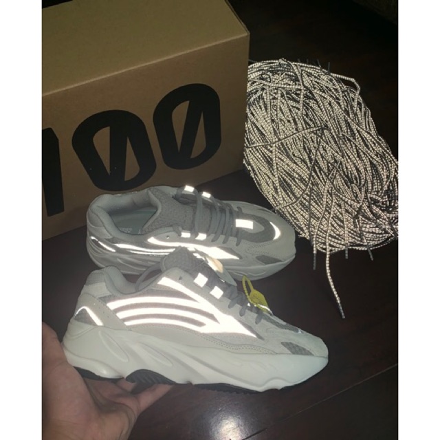 Giầy đôi nam nữ zy 700