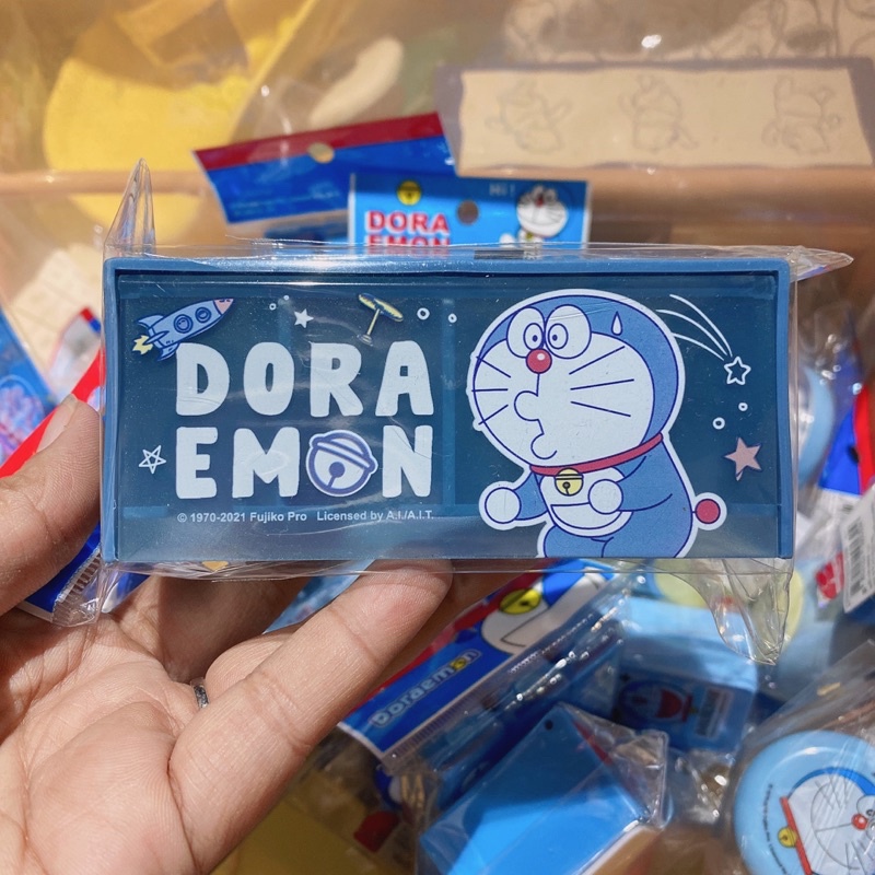 Đồ treo bàn chải Doremon