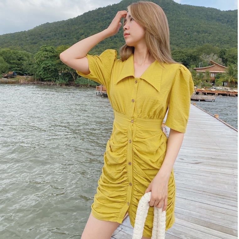 Đầm vàng nhún thân Task Dress Gem Clothing SP060402