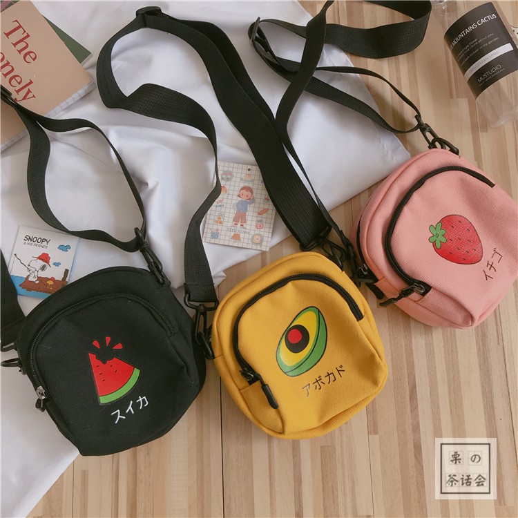 Túi đeo chéo mini fruit 4 màu sắc trái cây dâu bơ cute