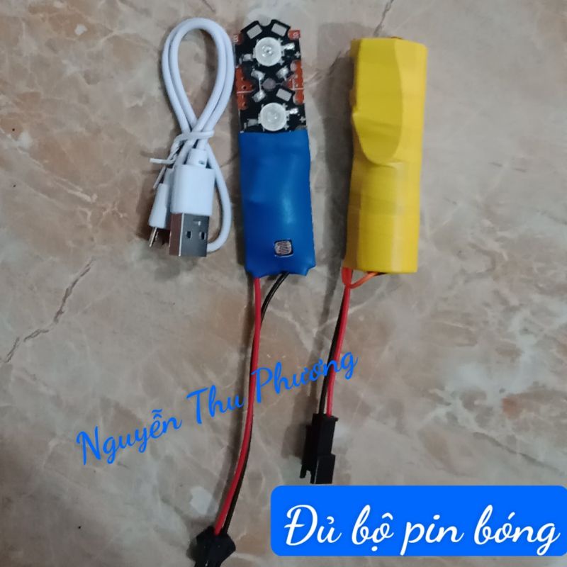 ĐÈN DIỀU 2 BÓNG, có cảm biến, sáng xanh đỏ