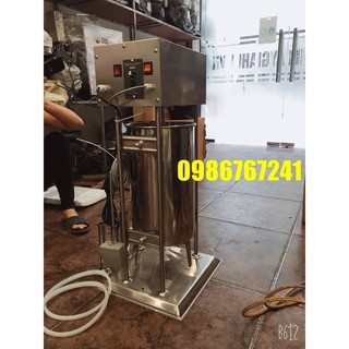 Máy làm xúc xích,lạp xưởng 15 lít chạy điện dân dụng có 5 cỡ ống đùn