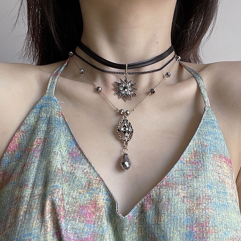 Vòng cổ bằng da CHOKER khí chất nữ thần Retro bảoque gothic pha lê nhiêu lớp khoe xương quai xanh