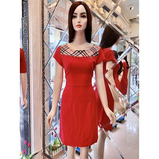 Đầm nữ burbery cổ tròn phối nút
