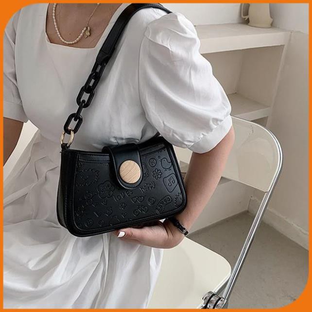 Túi xách kẹp nách họa tiết dập nổi, túi kẹp nách nữ khuy gỗ cao cấp - LAHEE 104.17 | BigBuy360 - bigbuy360.vn