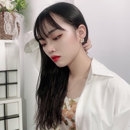 Khuyên tai hình bông hoa thời trang phong cách Hàn Quốc