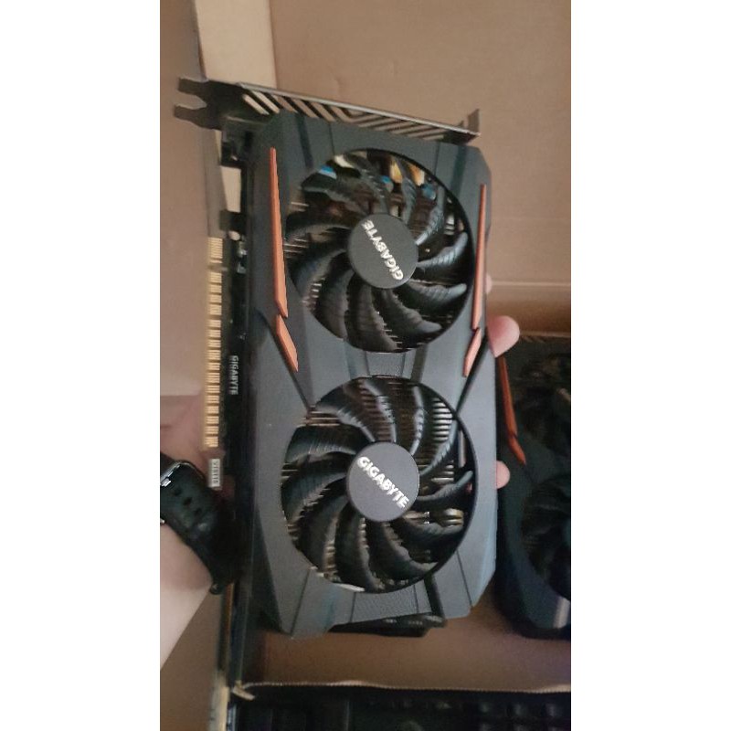 Card màn hình GIGABYTE GeForce GTX 1050Ti 4GB GDDR5 bảo hành 12 tháng.