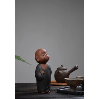 Tượng gốm decor chú tiểu