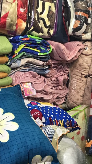 Chăn vải rẻ trần bông 1m6 x 2m
