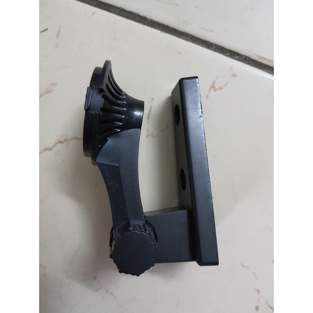 Chân đế treo tường cho camera yoosee và các loại camera trong nhà bulong 6mm.