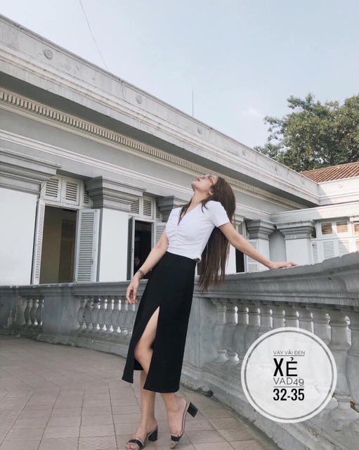 Bigsize Váy vải đen xẻ VAD49(32-35)