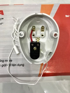 Đuôi công tắc giật