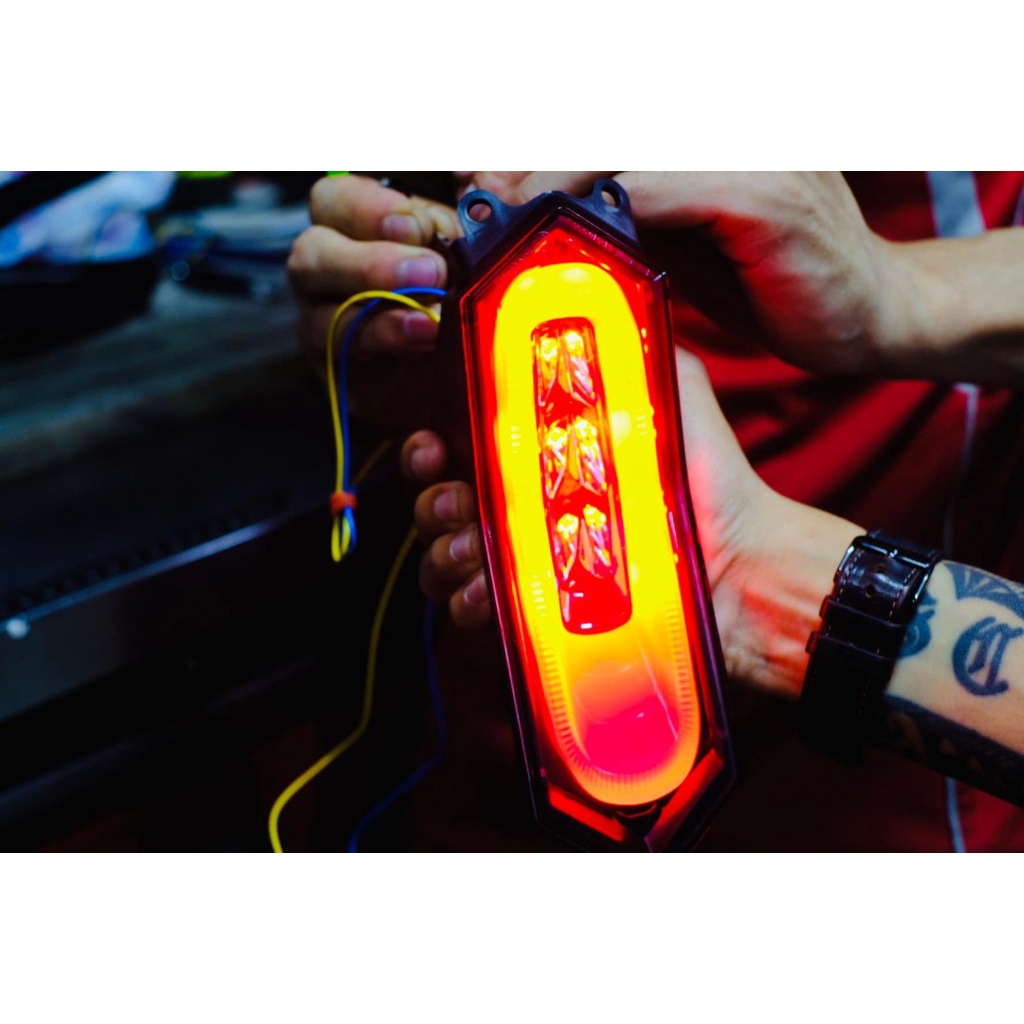 Autotech - Đèn hậu tích hợp xi nhan Yamaha R1 15 22 - Home Motorcycle Workshop