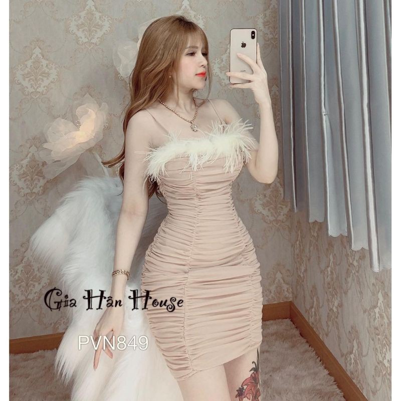 ĐẦM CÚP LÔNG VŨ TÙNG NHÚN