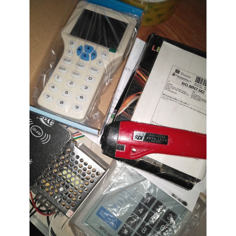 Máy C0PY Thẻ Từ RFID Đa Tần Số ID và IC 125khz - 13.56Mhz