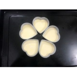Hộp Flan tim 10 chiếc