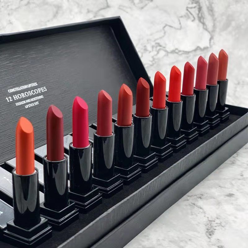 Bộ son môi làm quà tặng sinh nhật độc đáo