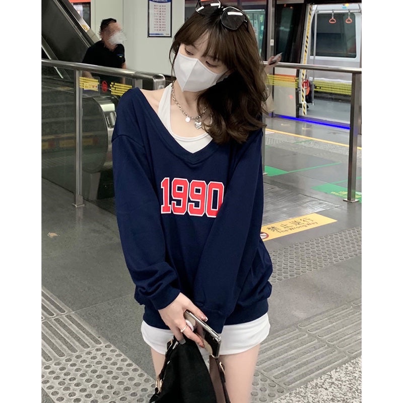 [Order]Set Áo Sweater Cổ V Form Rộng + Đầm Body Trắng Cá Tính