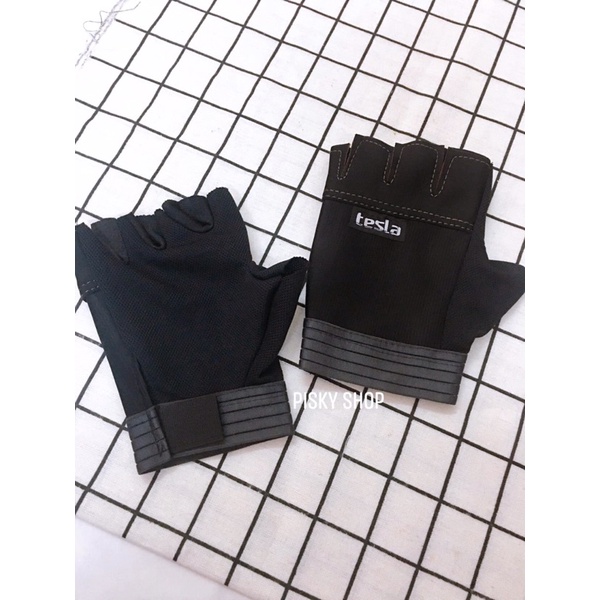 Găng Tay Nam Cụt Ngón Lái Xe , Phượt. Tập Gym 🚴🏻‍♂️🚴🏻‍♂️🚴🏻‍♂️