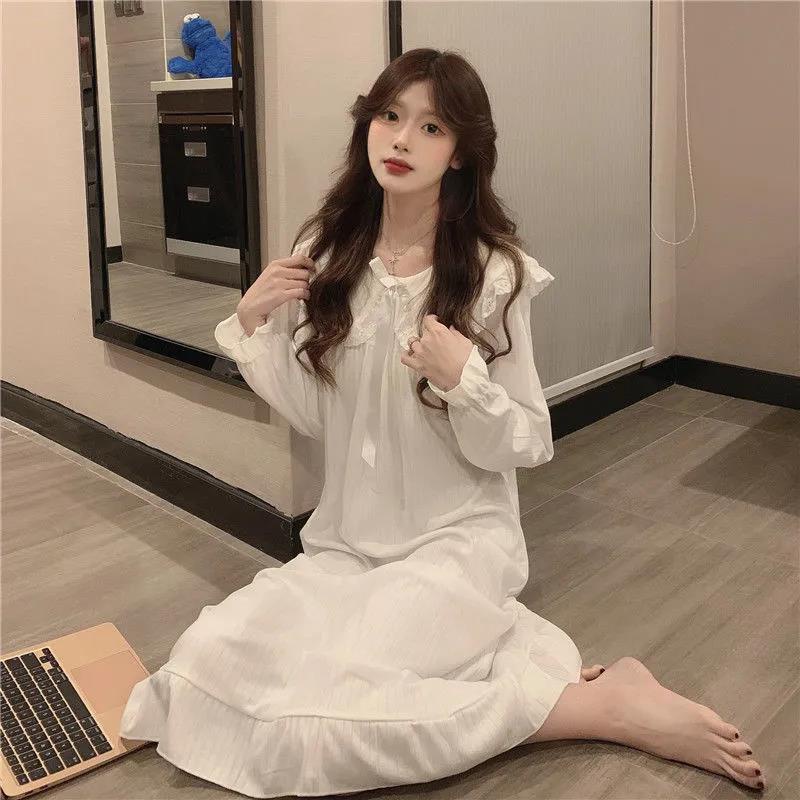 Bộ đồ ngủ tay dài phong cách công chúa dễ thương thời trang xuân thu cho nữ