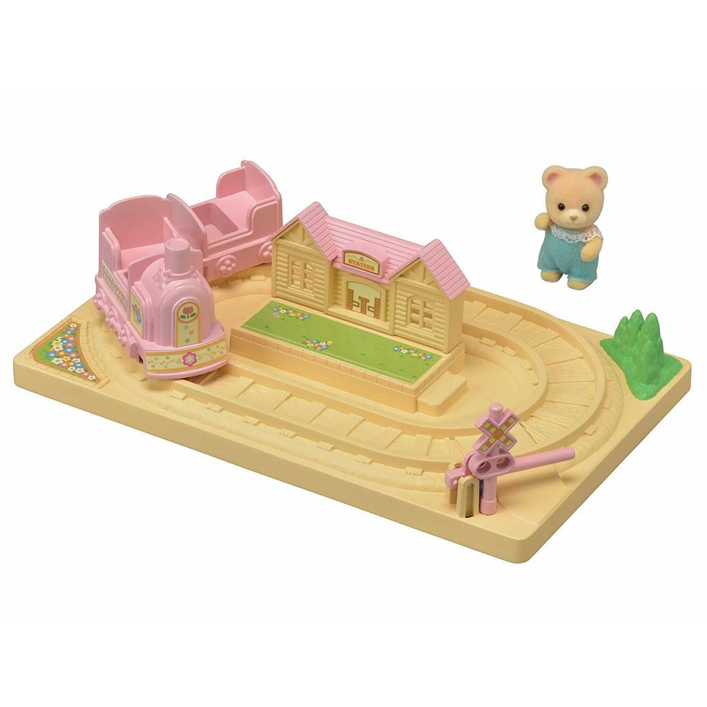 Đồ chơi nhà búp bê Sylvanian Families 5320 vòng đu xe lửa