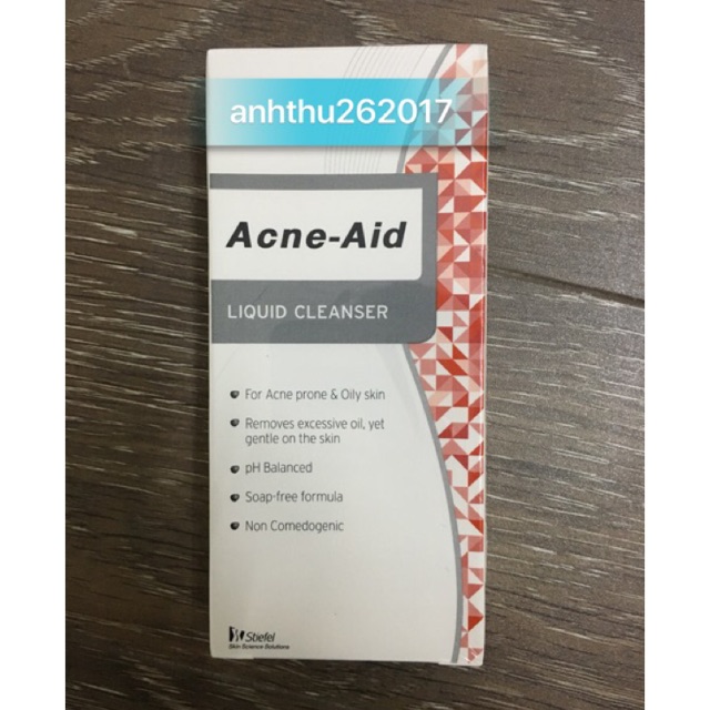 SỮA RỬA MẶT ACNE- AID LIQUID CLEANSER