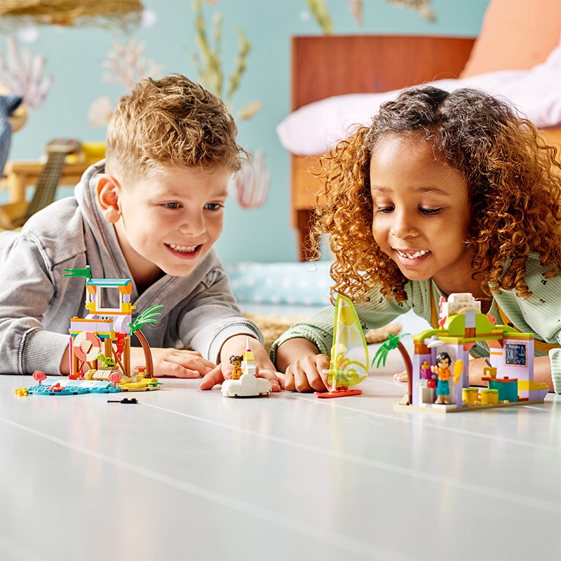 Đồ Chơi LEGO Khu Lướt Sóng Bãi Biển Của Stephanie 41710 (288 chi tiết)