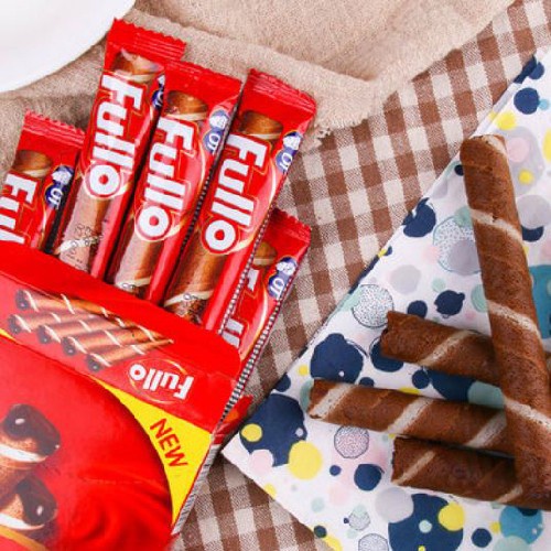 BÁNH QUẾ FULLO STICK WAFER