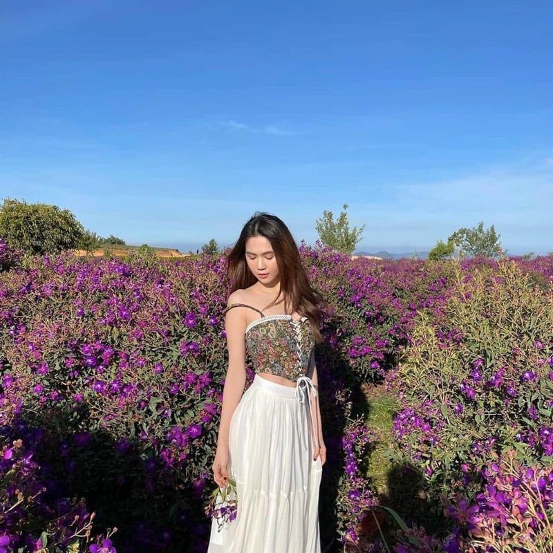 Áo croptop 2 dây hoạ tiết hoa đan dây trước ngực, có mút ngực hàng y hình kèm ảnh thật chính chủ ( free size 40-53kg)