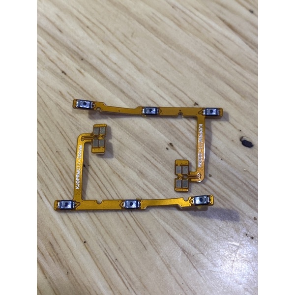 cáp nguồn kèm volum(to nhỏ) Realme c11