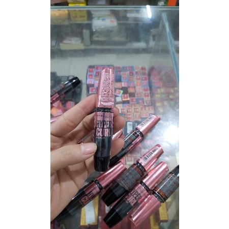 Mascara Maybeline làm cong mi