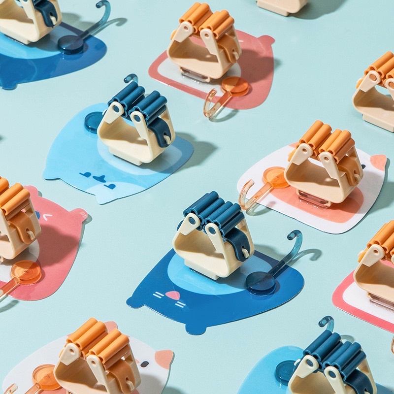 Kẹp dán tường giữ cây lau nhà hoạt hình cute, có móc treo siêu cao cấp