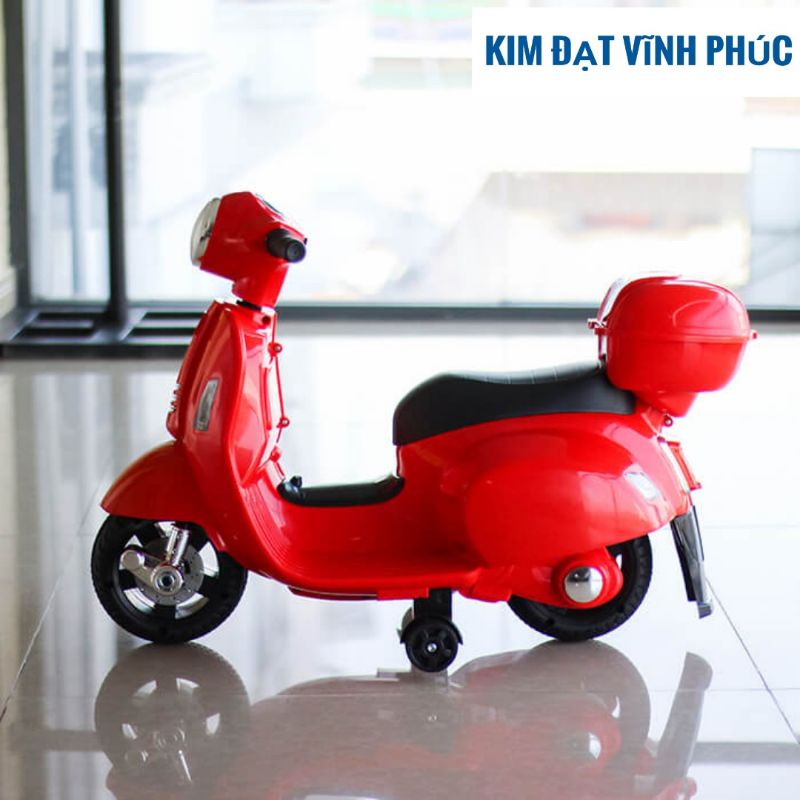 xe điện vespa cho bé , xe máy điện có chân ga và giỏ xe
