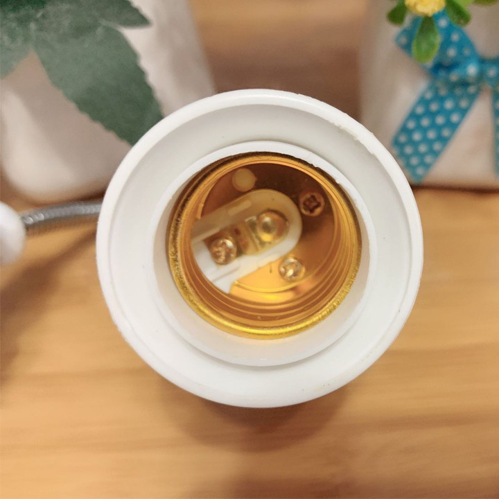 Đuôi đèn lò xo bẻ cong xoay 360 độ có công tắc chuôi E27 tiện dụng
