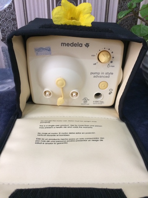 Máy hút sữa Medela Pump Rút gọn Like new