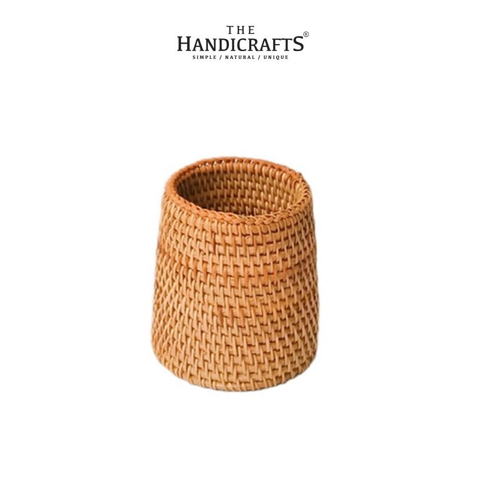 Hộp đựng hoa khô, bút... bằng mây | The handicrafts