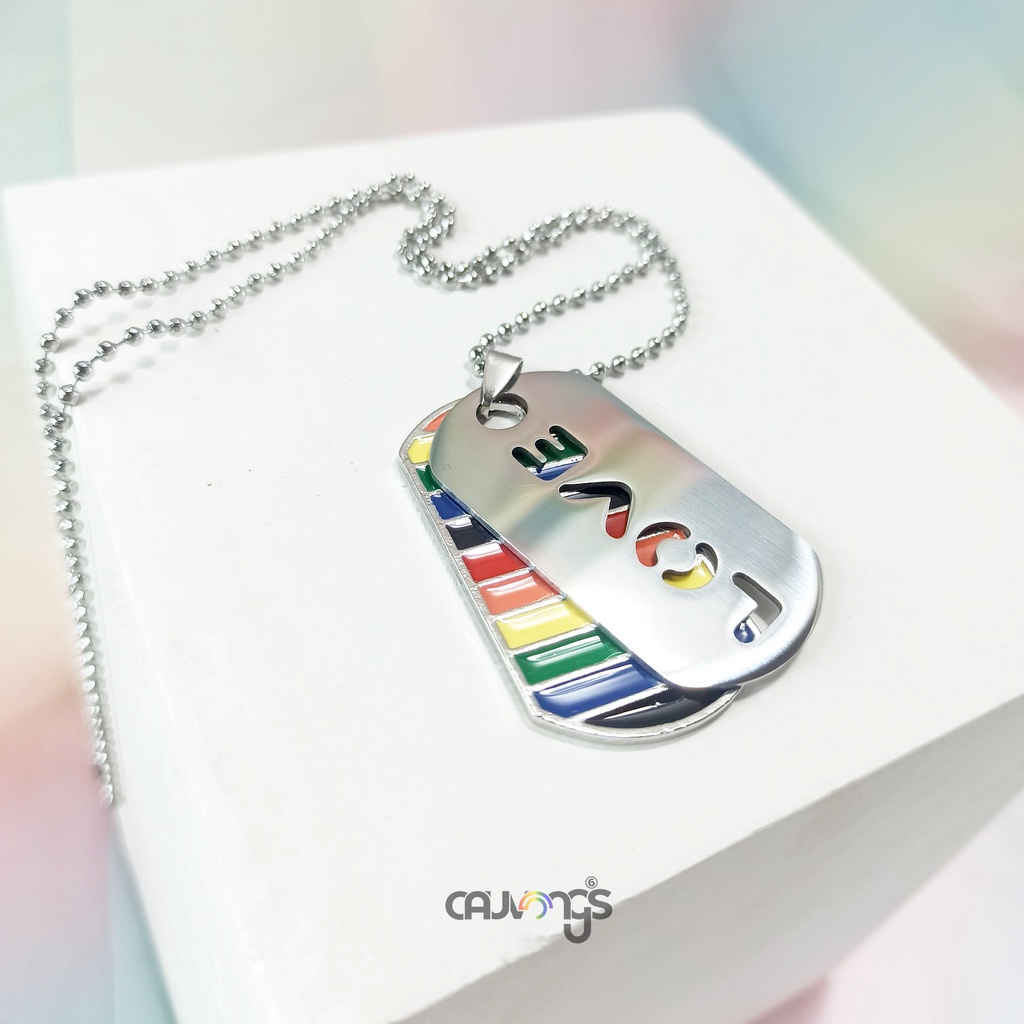 Dây chuyền lưỡi xa lam cầu vồng LGBT thép titan không rỉ, không dị ứng da