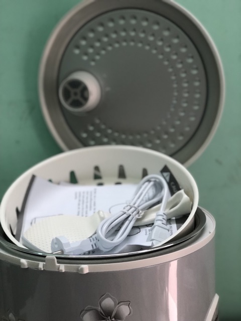 Nồi cơm điện Toshiba 1,8l