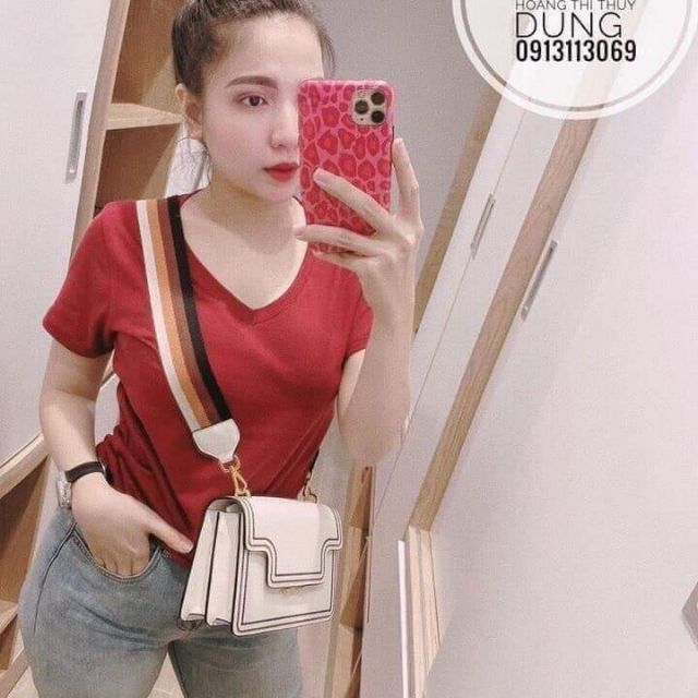 Áo phông nữ cổ tim