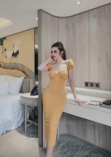 Đầm body cúp trơn tay phồng