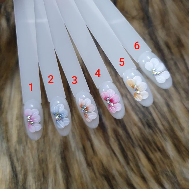 HOA BỘT GẮN MÓNG