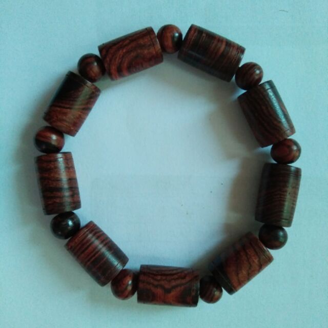 Vòng gỗ sưa dây