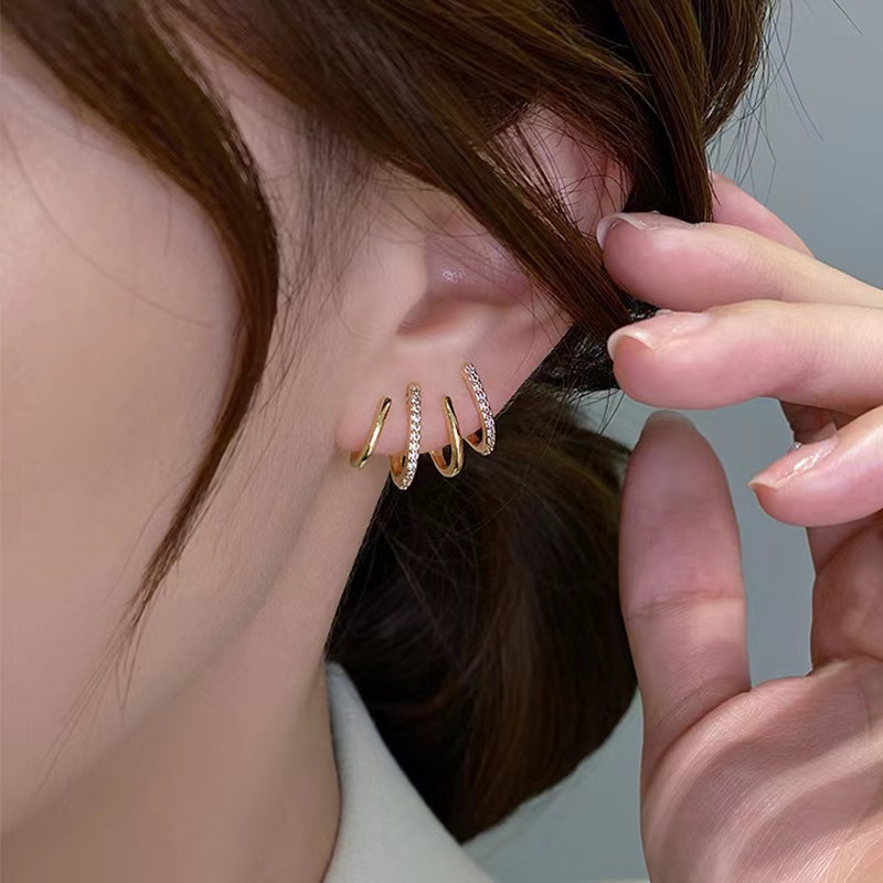 Khuyên Tai Đính Đá Kim Cương Nhân Tạo Thời Trang Cho Nữ