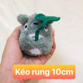 Gấu bông Totoro kéo rung.